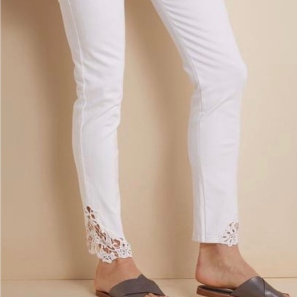 Soft Surroundings Touch of Lace White Jeans Women’s Size 6 - Picture 2 of 7